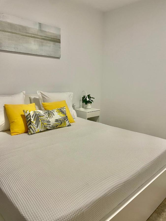 The Retreat House - Private Pool Apartment Puerto de Santiago  Bagian luar foto